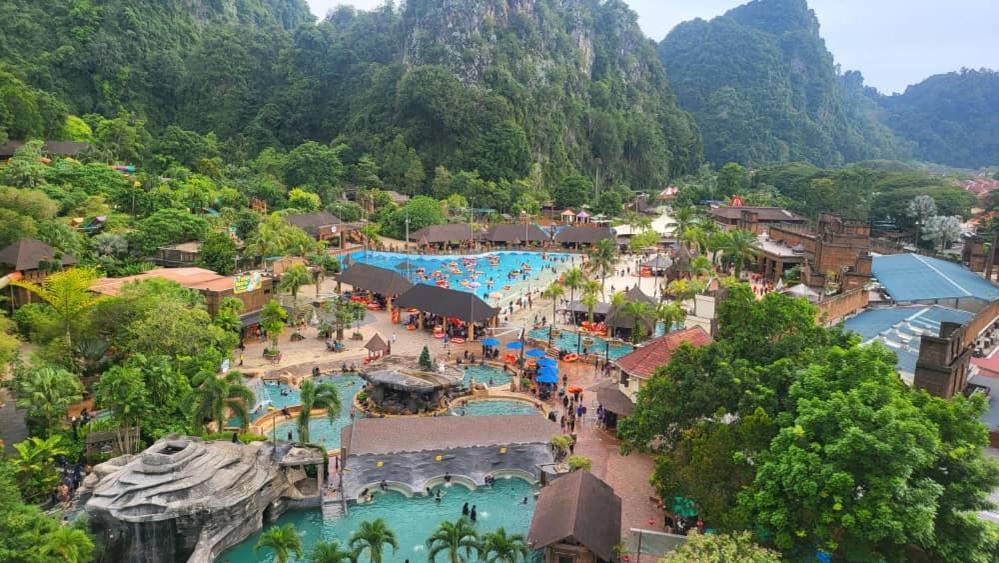Hotspring 2 Room 1512 Suite Sunway Onsen With Theme Park View 4 Pax Tambun Bagian luar foto